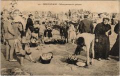 Berck-Plage - Débarquement du poisson à Berck