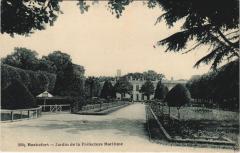 Rochefort-Jardin de la Préfecture Maritime -
																					17300 Rochefort
																			