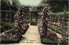 L'Hay les Roses Roseraie Le Puits