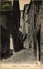 Thiers La Rue qui-Pend France à Thiers