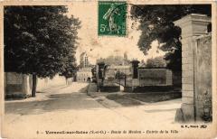 Verneuil Route de Meulan