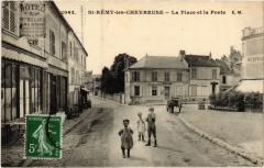 St Remy Place et la Poste