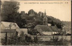 Chevreuse Ruines du Chateau à Chevreuse
