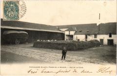 Chateaufort vue de a cour