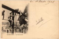 St Cyr l'Ecole le gymnase