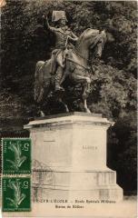 St Cyr l'Ecole Statue de Kleber