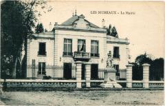 Les Mureaux la Mairie aux Mureaux