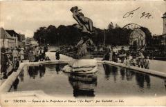 Troyes Square de la Prefecture à Troyes