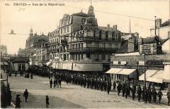 Troyes Rue de la Republique à Troyes