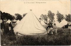 Mailly le Camp Montage d'une Tente -
																					10230 Mailly-le-Camp
																			