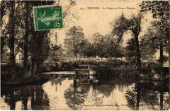 Troyes la Seine au Cours Danton à Troyes
