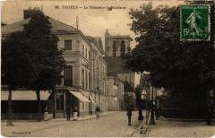 Troyes le Theatre et la Madeleine à Troyes