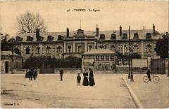 Troyes le Lycee à Troyes