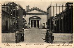 Troyes Palais de Justice à Troyes