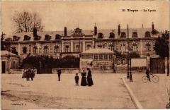 Troyes le Lycee à Troyes