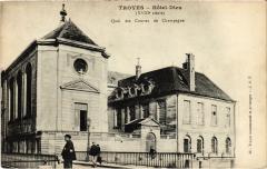 Troyes Hotel Dieu à Troyes