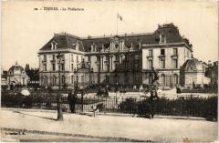 Troyes la Prefecture à Troyes