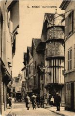Troyes Rue Champeaux à Troyes