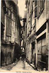 Troyes Ruelle des Chats à Troyes