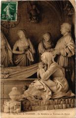 Solesmes la Madeleine au Tombeau du Christ à Solesmes
