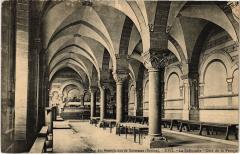 Carte postale ancienne Abbaye des Bénédictins de Solesmes - Le Refectoire, côté de la Fresque
                                                                     à Solesmes
                                