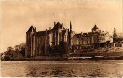 Solesmes sur le Barrage de la Sarthe à Solesmes