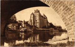 Solesmes Abbaye sous le Pont à Solesmes