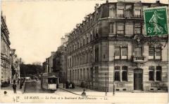 Le Mans la Poste et Boulevard Rene Levasseur au Mans