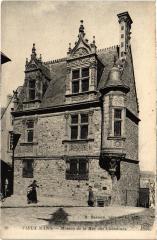Le Mans Maison de la Rue des Chanoines au Mans