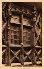 Le Mans detail de la Maison de la Reine Berengere au Mans