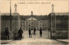 Le Mans 31e Regiment d'Artillerie entree du Quartier au Mans