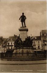 Le Mans Statue de Chanzy au Mans