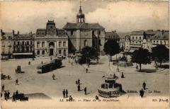 Le Mans Place de la Republique -
																					72100 Le Mans
																			