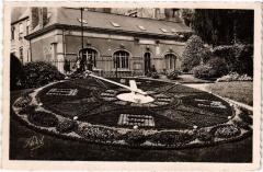 Le Mans Horloge fleurie au Mans