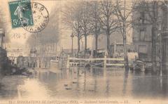 Paris - Inondation De Paris - Boulevard Saint Germain à Paris