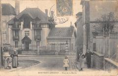 Montigny Lencoup - Place De La Mairie à Montigny-Lencoup