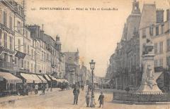 Fontainebleau - Hotel De Ville Et Grande Rue à Fontainebleau