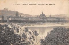 Lyon - Pont De La Guillotiere Et L'Hotel Dieu -
																					69000 Lyon
																			
