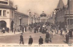 Exposition De Lyon 1914 - Avenue Des Nations Et Pavillons Etrangers