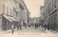 Bourgoin - Rue De La Republique -
													38 Isère
												
