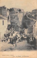 Les Baux De Provence - La Procession aux Baux-de-Provence