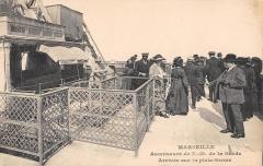 Marseille - Ascenseur De N.d.de La Garde - Arrivee Sur La Plate Forme à Marseille