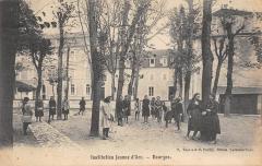 Bourges - Institution Jeanne D'Arc -
																					18000 Bourges
																			