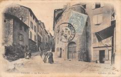Thiers - La Rue Durolle à Thiers