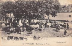 Vitteaux - Le Champ De Foire à Vitteaux