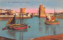 La Rochelle - Entree Du Port -
																					17000 La Rochelle
																			