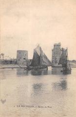 La Rochelle - Sortie Du Port à La Rochelle