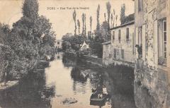 Pons - Une Vue Sur La Seugne à Pons