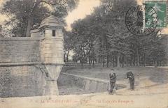 Rochefort Sur Mer - Un Coin Des Remparts à Rochefort