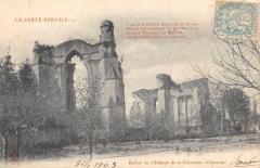 Ruines De L'Abbaye De La Couronne à La Couronne